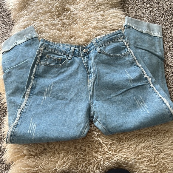 Distressed Jeans - Picture 5 of 11